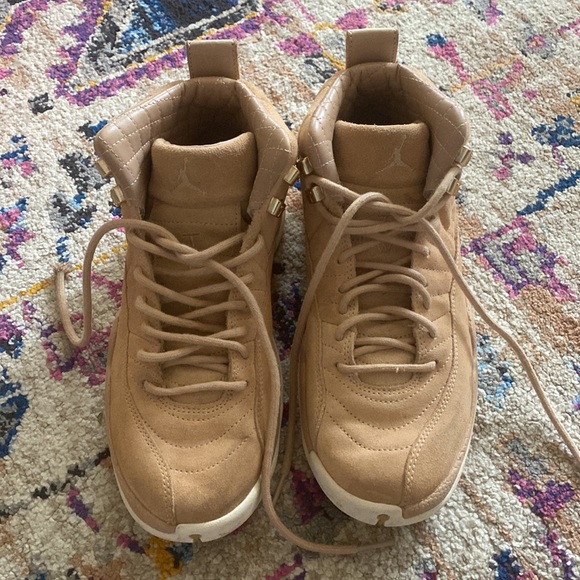 Nike Jumpman Air Jordan 12 Retro Tan Size 6 - Picture 3 of 10